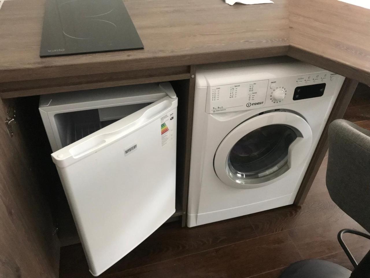 Vip Apartment Ploscha Rynok Lviv Bagian luar foto