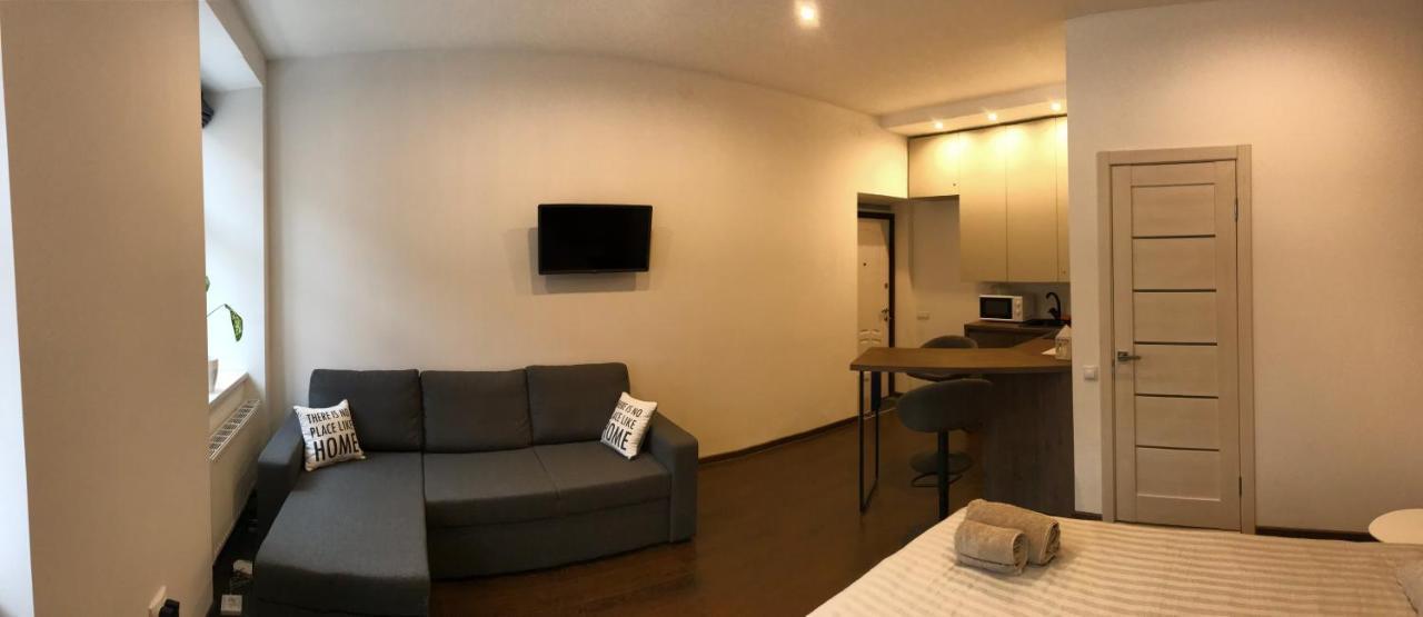 Vip Apartment Ploscha Rynok Lviv Bagian luar foto